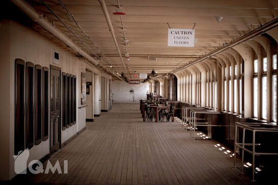 RMS Queen Mary Promenade deck Picture